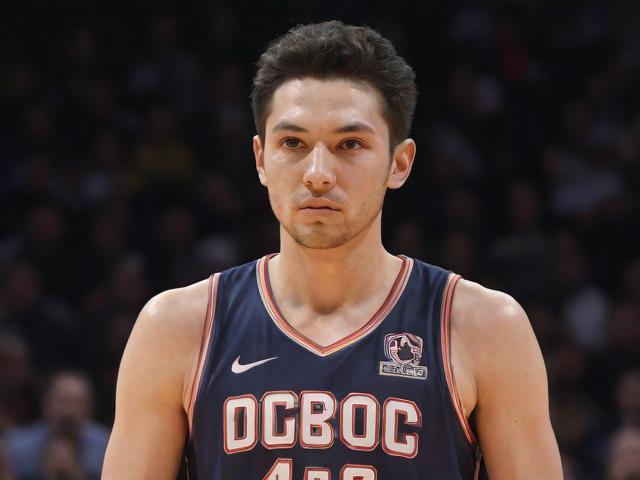 开云体育_ NBA夏季联赛中的亮星：新秀球员的机会，nba开赛最新消息