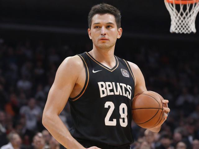 开云体育_ NBA季后赛前瞻：谁将成为黑马？，nba季后赛开赛