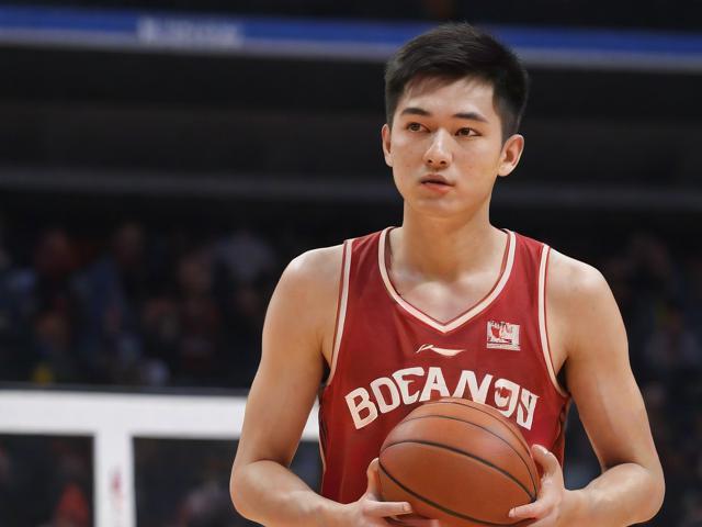 开云体育_ NBA年轻球员的崛起与团队的未来展望，nba开拓者赛程表